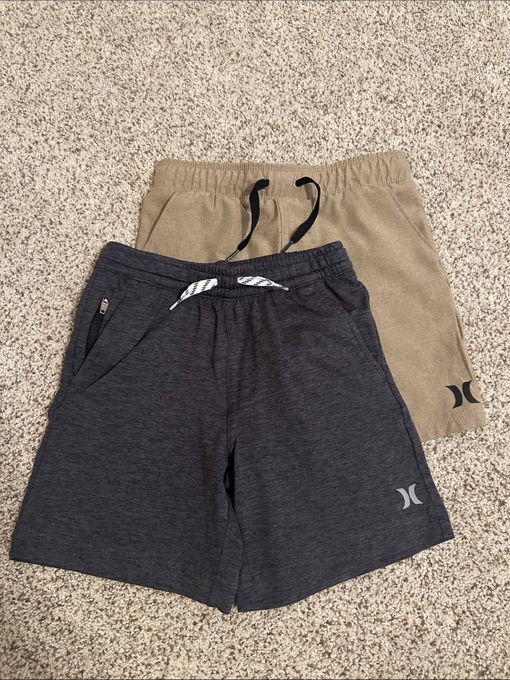Hurley Boys Hybrid Shorts - size 5